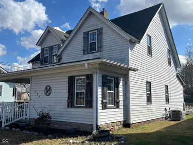 726 Blackman Street, Clinton