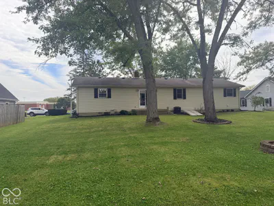1112 Ranch Road, Connersville - 9
