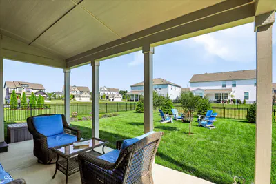 15352 Manderley Street, Fishers - 43