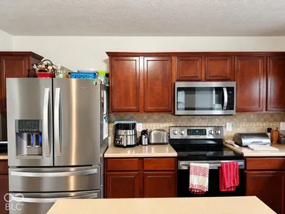 13341 Kimberlite Drive, Fishers - 11