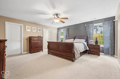 5831 Long Lake Lane, Indianapolis - 23