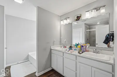 7743 Fairwood Boulevard, Plainfield - 29