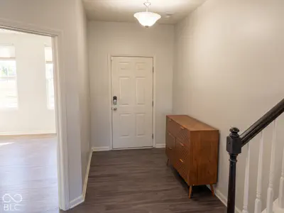 6162 Crabapple Drive, Whitestown - 2