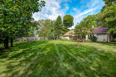7499 Cherryhill Drive, Indianapolis - 35