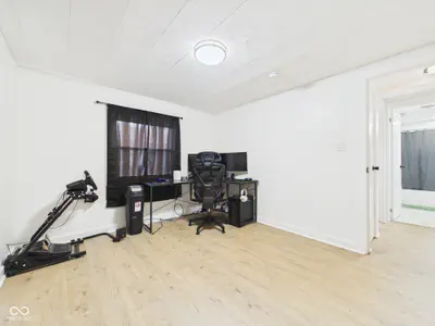 210 27th Street, Elwood - 19