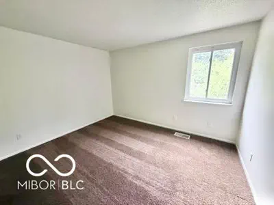 954 Greenwood, Greenwood - 17