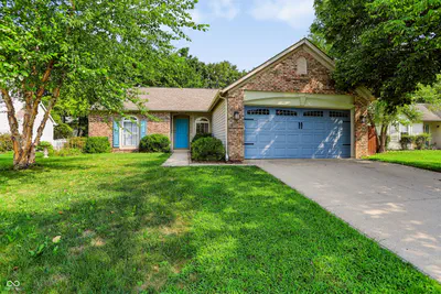 10680 Ashview Drive, Fishers - 2