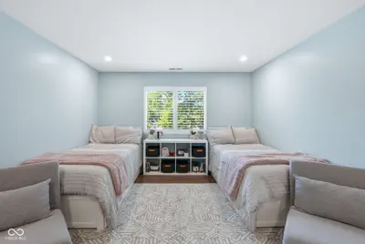 7573 Hummingbird Drive, Nineveh - 23