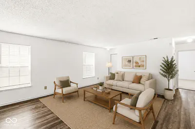 6647 Everbloom Lane, Indianapolis - 2