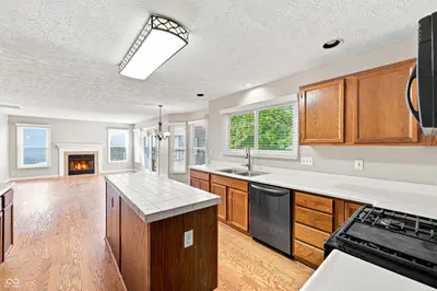 7531 Bramblewood Lane, Indianapolis - 10