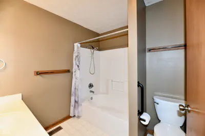 399 Vinewood Drive, Brownsburg - 28