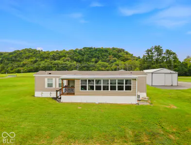 1072 E State Road 56, Vevay