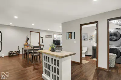 27 W Roberts Road, Indianapolis - 41
