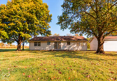 1231 E New Road, Greenfield - 2