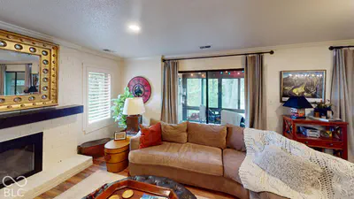 201 Bluffs Circle, Noblesville - 18