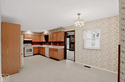 1803 Northfield Drive, Muncie - 9