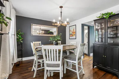 7974 Cobblesprings Drive, Avon - 6