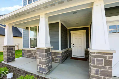 19060 Seaforth Way, Westfield - 13