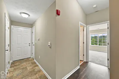 6239 Amber Creek Lane, Indianapolis - 2