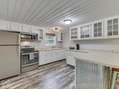 8285 Lilly Lane, Nineveh - 43