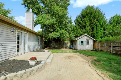 1495 Hedge Court, Greenfield - 39