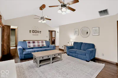 701 W 500 Road S, Greenfield - 10