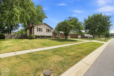 1159 Cambridge Drive, Greenwood - 53