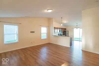 6336 Emerald Springs Drive, Indianapolis - 12