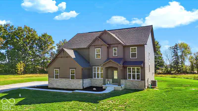 1385 S County Road 1100 E, Zionsville - 72