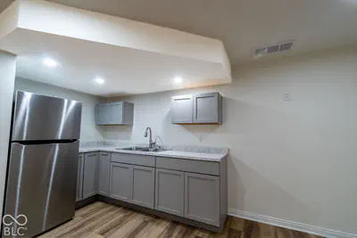409 E Washington Street, Lebanon - 33