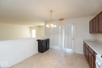 8113 Sydney Lane, Avon - 7