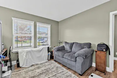 13203 Landing Circle W, Camby - 37