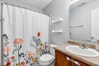 12305 Titans Drive, Fishers - 28