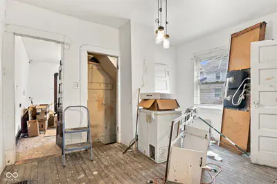 202 Addison, Indianapolis - 16