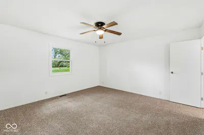 4300 Maple Manor Parkway, Muncie - 15