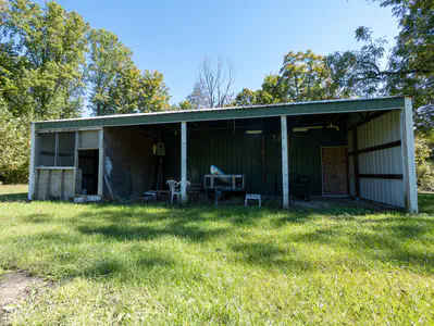 5961 Flowing Well Road, Poland - 77