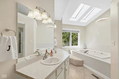 8510 Bluefin Circle, Indianapolis - 6