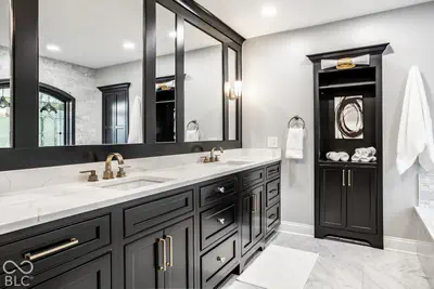 7951 Meridian Hills Lane, Indianapolis - 17