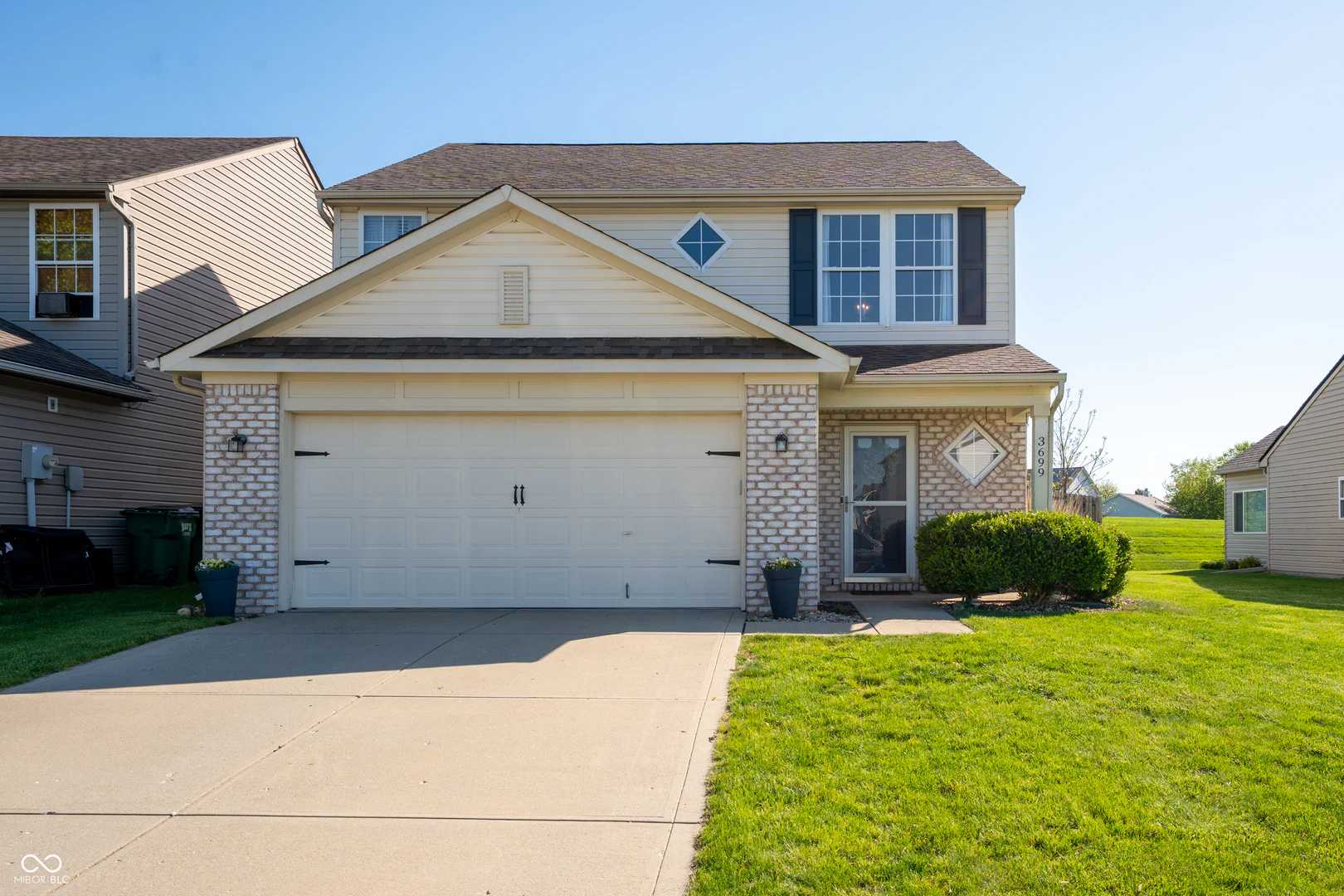 3699 Limelight Lane, Whitestown