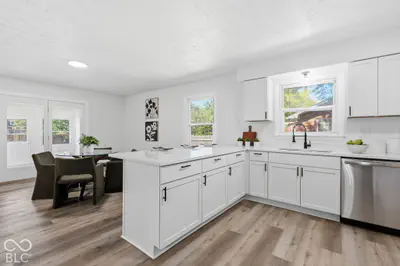 730 Colonial Way, Greenwood - 18