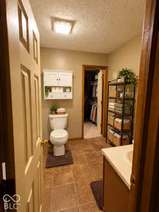 876 S Home Avenue, Franklin - 27