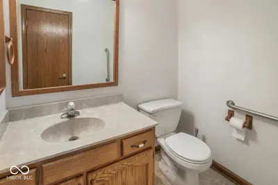 2820 State Road 38, Westfield - 23