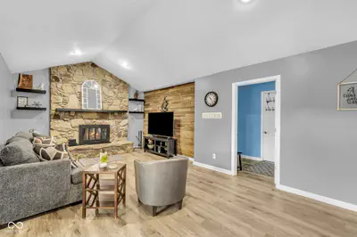 1221 Normandie Court, Avon - 16