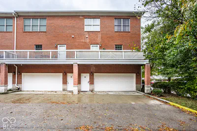 827 N Park Trail Drive, Carmel - 31