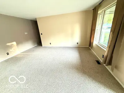1521 SW 39th Street, Richmond - 12