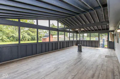 10045 Balfer Drive, Fortville - 11