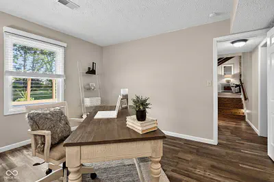 1336 S Heron Drive E, New Palestine - 42