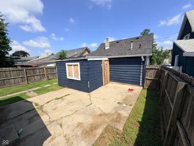 2339 Hoyt Avenue, Indianapolis - 10