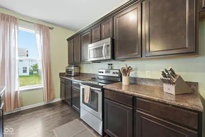 5785 Open Fields Drive, Whitestown - 11
