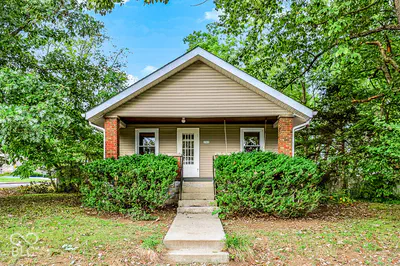 2312 Ford Avenue, Bloomington